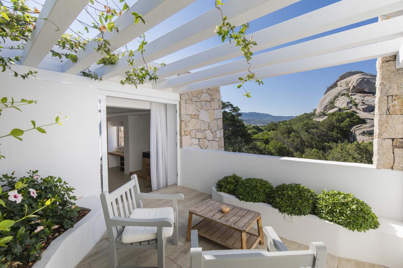 Hotel Grand Relais Dei Nuraghi (Adults Only) Baja Sardinia Luaran gambar